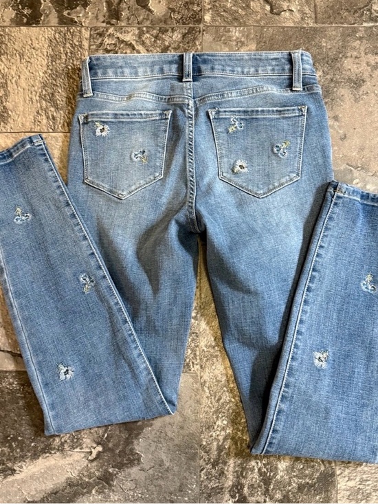 Lauren Conrad Blue Embroidered Women’s Jeans - Picture 6 of 7